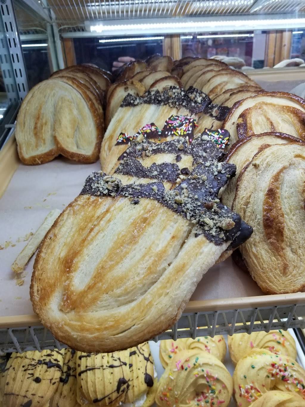 La Plaza Tapatia | restaurant | 4233 Shoppers Ln, Columbus, OH 43228, USA | 6142760333 OR +1 614-276-0333