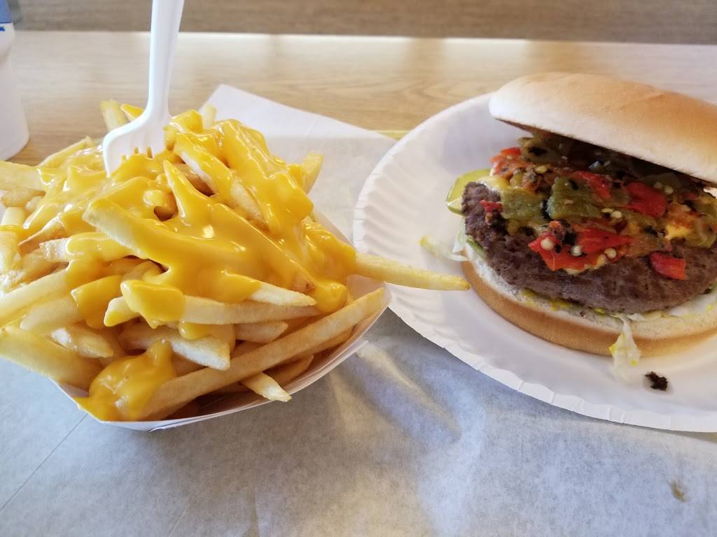 Circle T Burgers | restaurant | 523 NM-314, Belen, NM 87002, USA | 5058644135 OR +1 505-864-4135