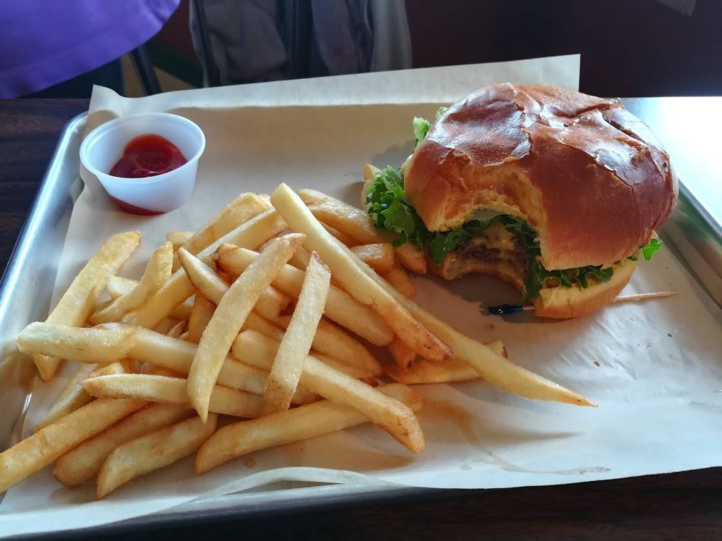 Joes All American Foods | restaurant | 12000 US-50, Mound House, NV 89706, USA | 7755154030 OR +1 775-515-4030