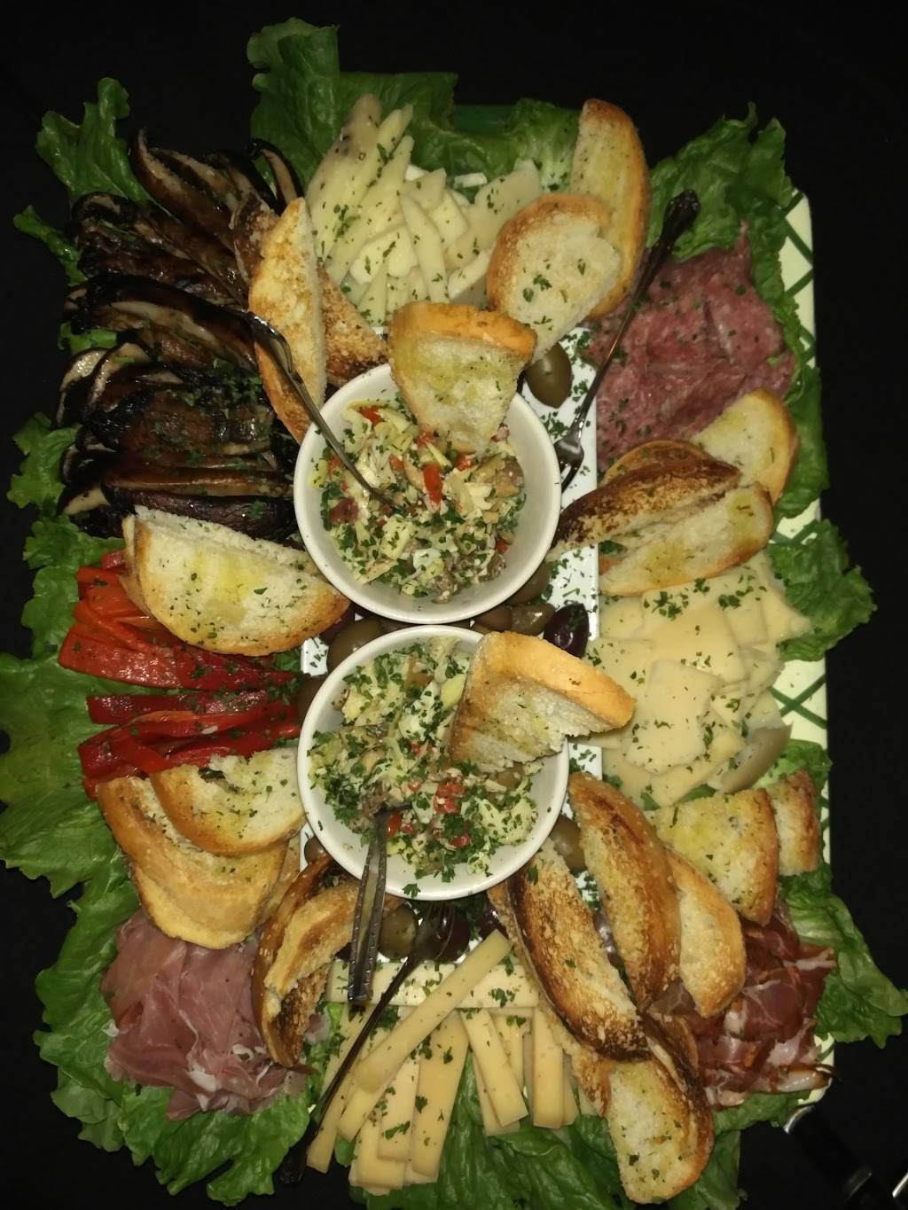 John Mineos Italian Restaurant | restaurant | 13490 Clayton Rd, St. Louis, MO 63131, USA | 3144345244 OR +1 314-434-5244