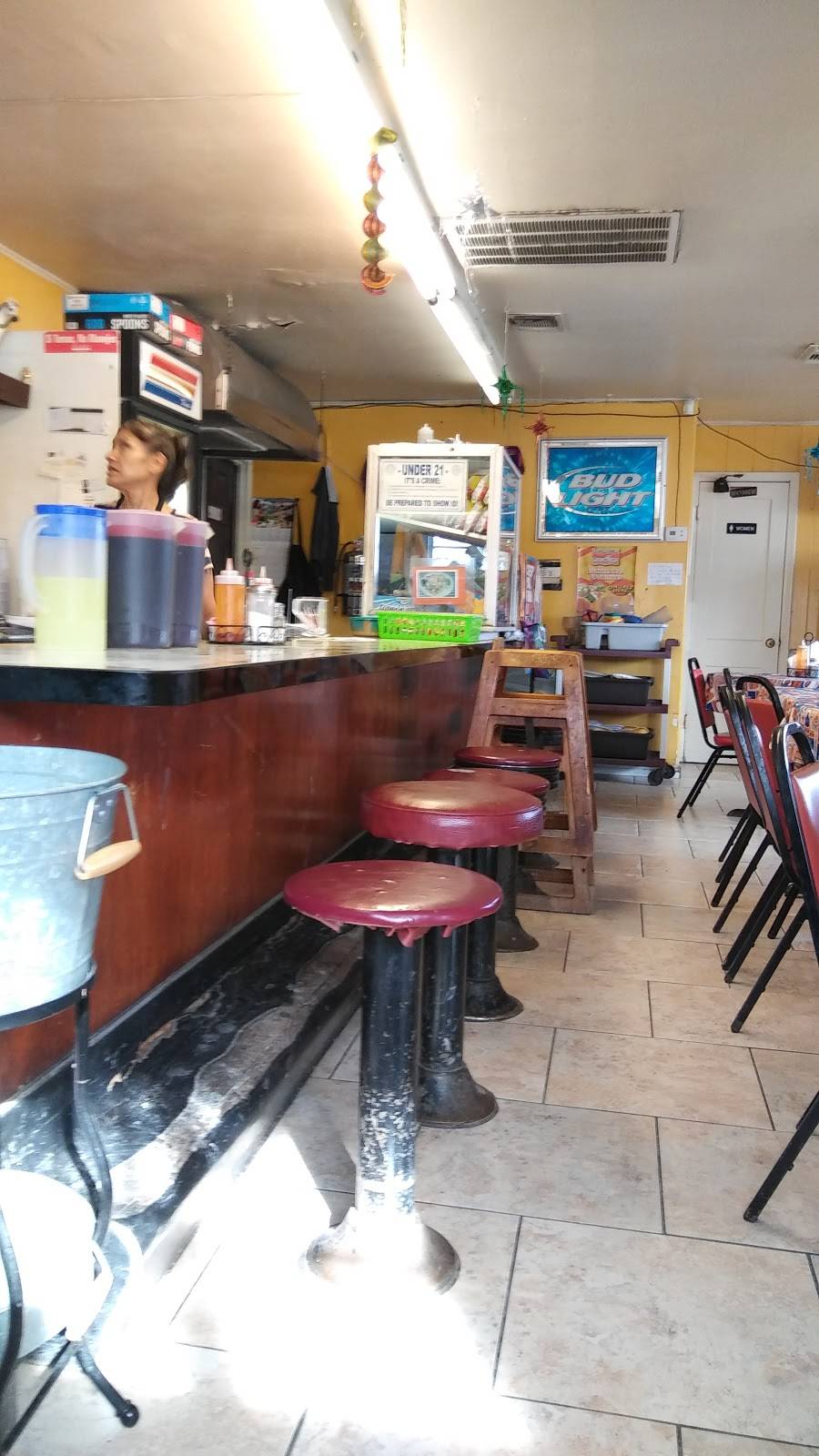 El Charrito | restaurant | 7100 E Hwy 290, Austin, TX 78723, USA | 5124679394 OR +1 512-467-9394