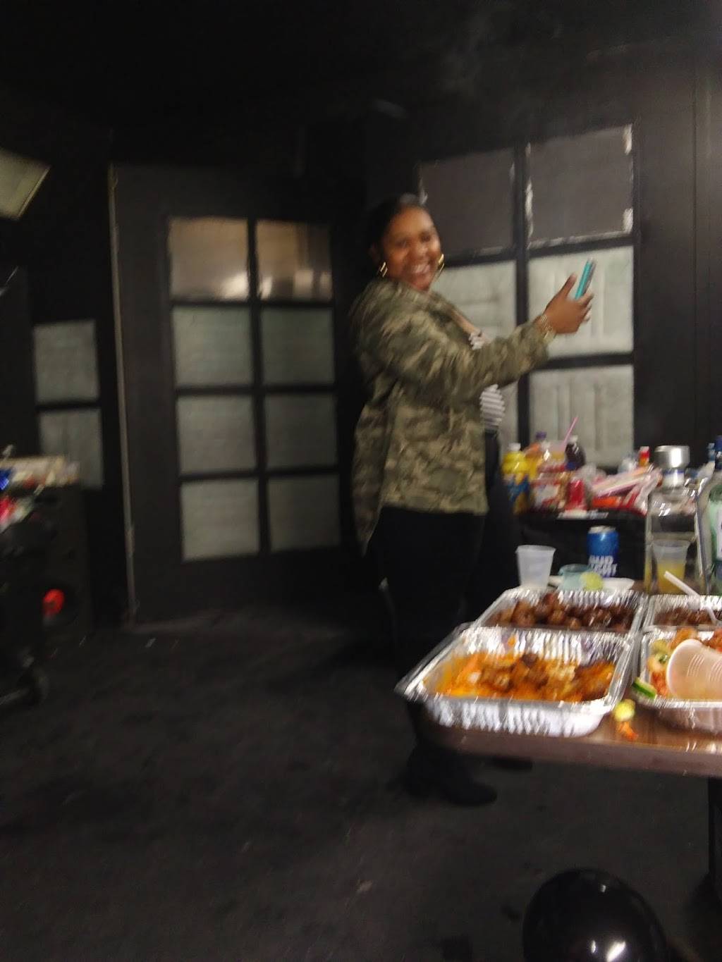 Little Caesars Pizza | meal takeaway | 821 S Lafayette St, Shelby, NC 28150, USA | 7044877288 OR +1 704-487-7288