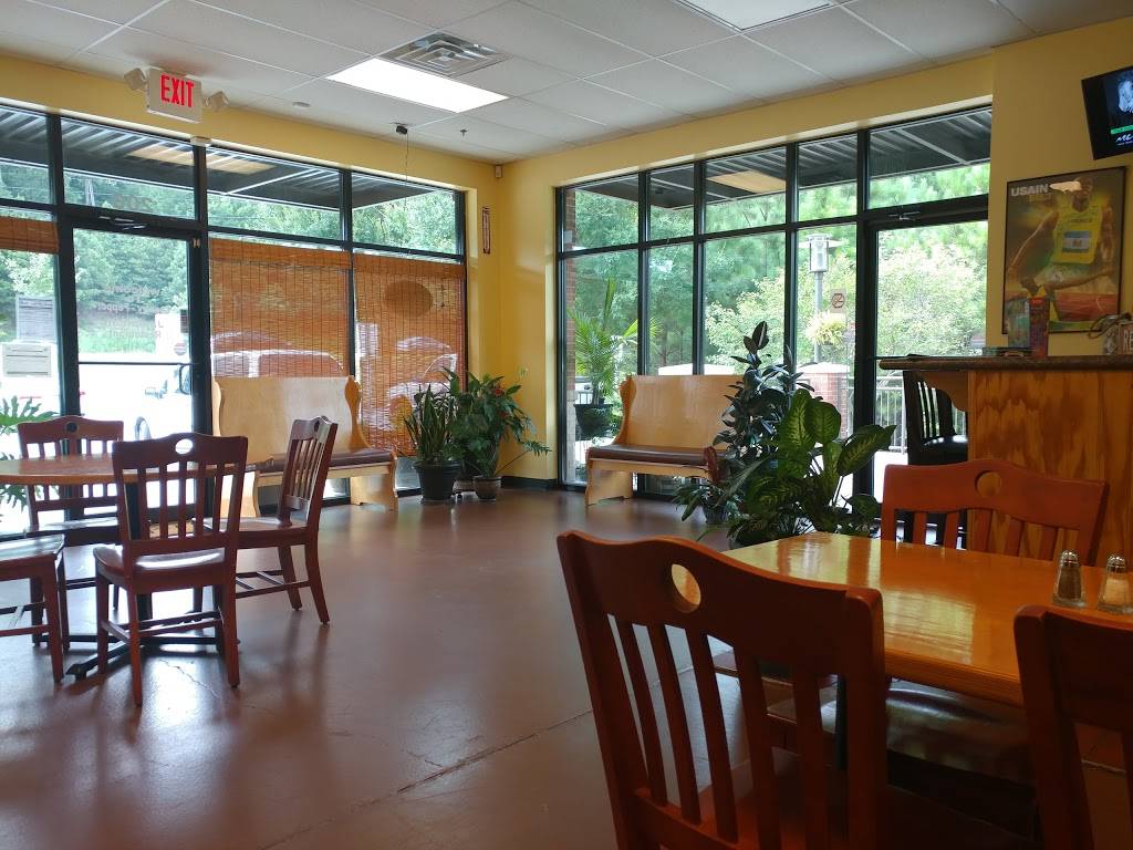 Country Pepper Jamaican Restaurant | restaurant | 686 Peachtree Industrial Blvd #200, Suwanee, GA 30024, USA | 6787656070 OR +1 678-765-6070