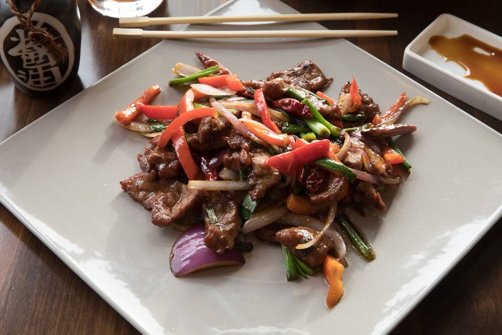 Basil Ginger | restaurant | 850 Roberts St #100, Wasilla, AK 99654, USA | 9073767222 OR +1 907-376-7222