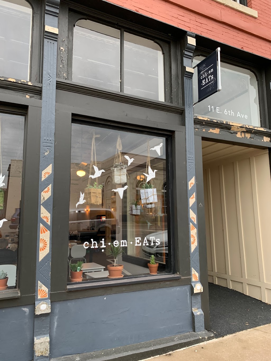 Chi Em Eats | restaurant | 11 E 6th Ave, Emporia, KS 66801, USA | 6202086500 OR +1 620-208-6500