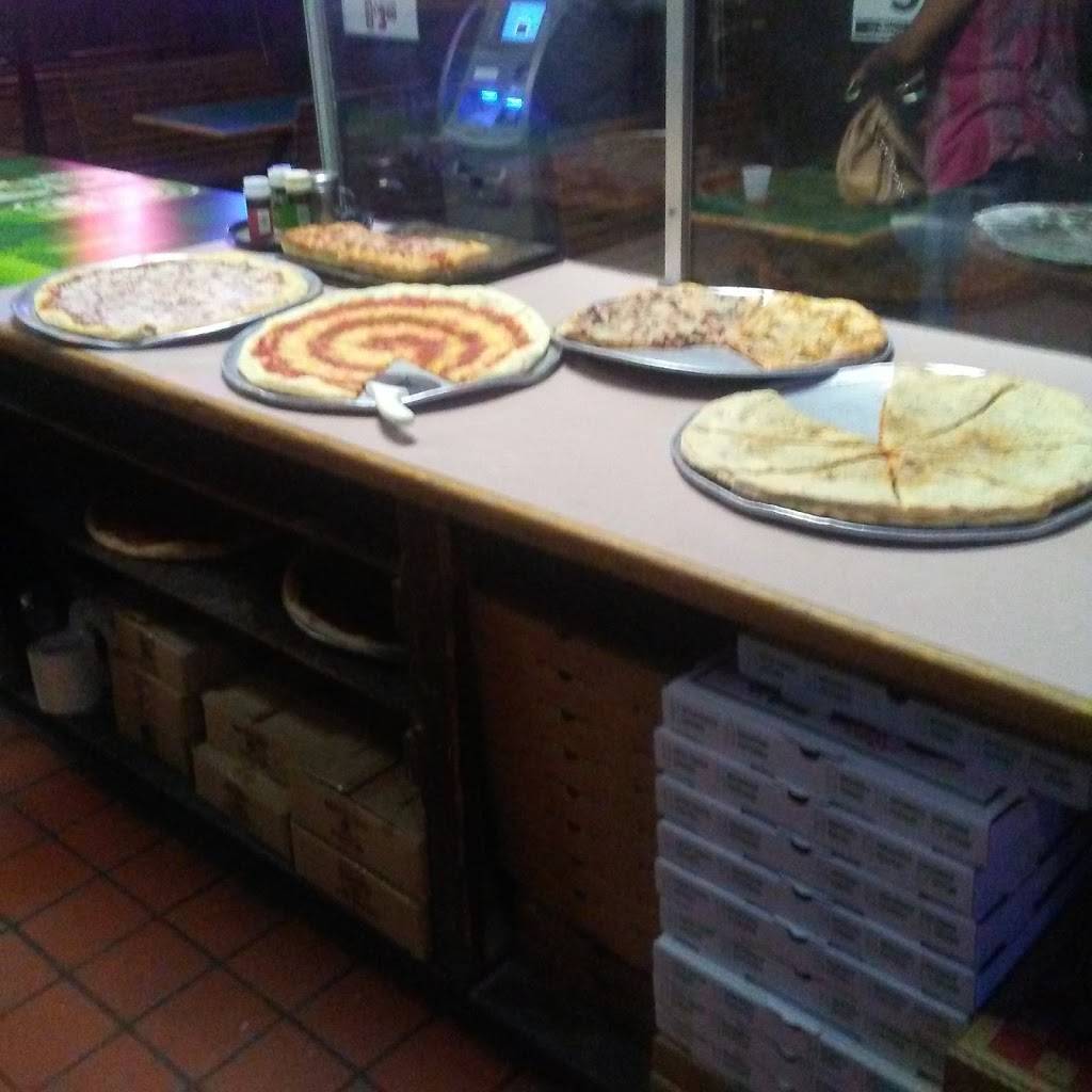 La Roma Pizzeria | restaurant | 548 DeKalb St, Norristown, PA 19401, USA | 6102799424 OR +1 610-279-9424