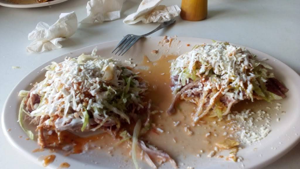 Antojitos Mexicanos LA FOGATA | restaurant | 22710, Plutarco Elías Calles 204, Amp Mazatlan, 22710 Rosarito, B.C., Mexico | 016615277028 OR +52 661 527 7028