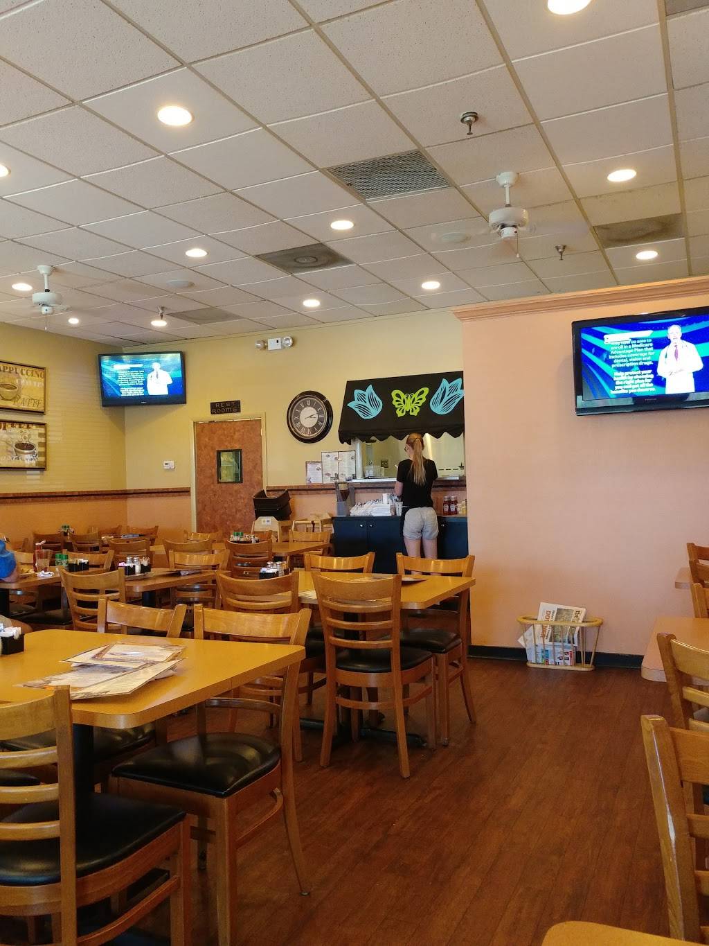 Club House Restaurant | restaurant | 10801 Starkey Rd #24, Largo, FL 33777, USA | 7273979251 OR +1 727-397-9251