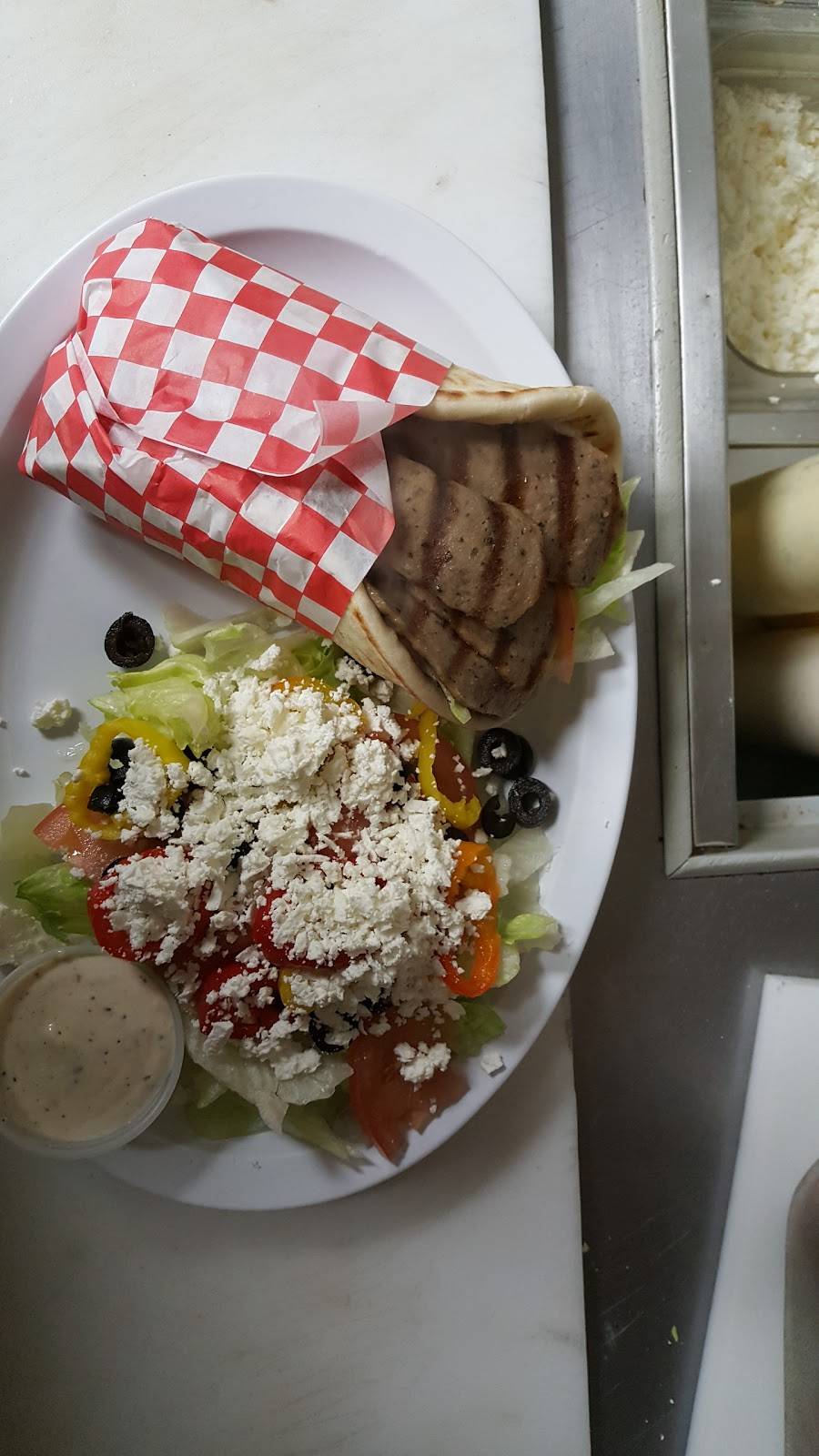 Slices n Squares | meal delivery | 5300 Walker Rd, Windsor, ON N9A 6J3, Canada | 5199779111 OR +1 519-977-9111