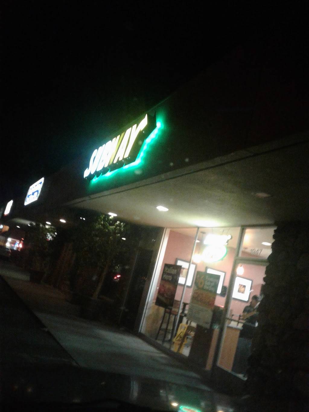 Subway | restaurant | 1947 Erringer Rd, Simi Valley, CA 93065, USA | 8055820242 OR +1 805-582-0242