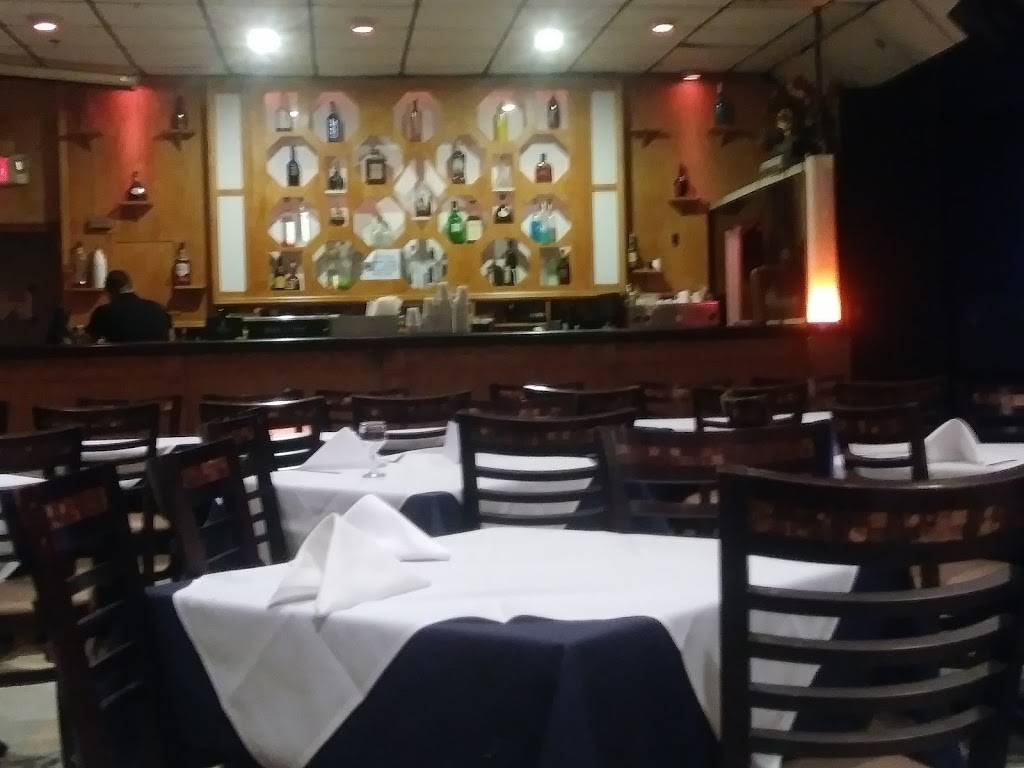 Lancers Restaurant | restaurant | 459 Ferry St, Newark, NJ 07105, USA | 9733442662 OR +1 973-344-2662