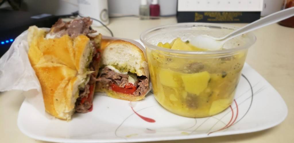 Museum Deli | restaurant | 333 Spring Garden St, Philadelphia, PA 19123, USA | 2156250997 OR +1 215-625-0997