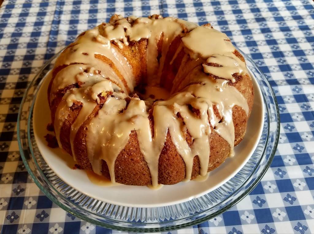 The Pie Lady @ Kitchen Fresh Pies to Go | bakery | 6688 FM 39, Flynn, TX 77855, USA | 9363961141 OR +1 936-396-1141