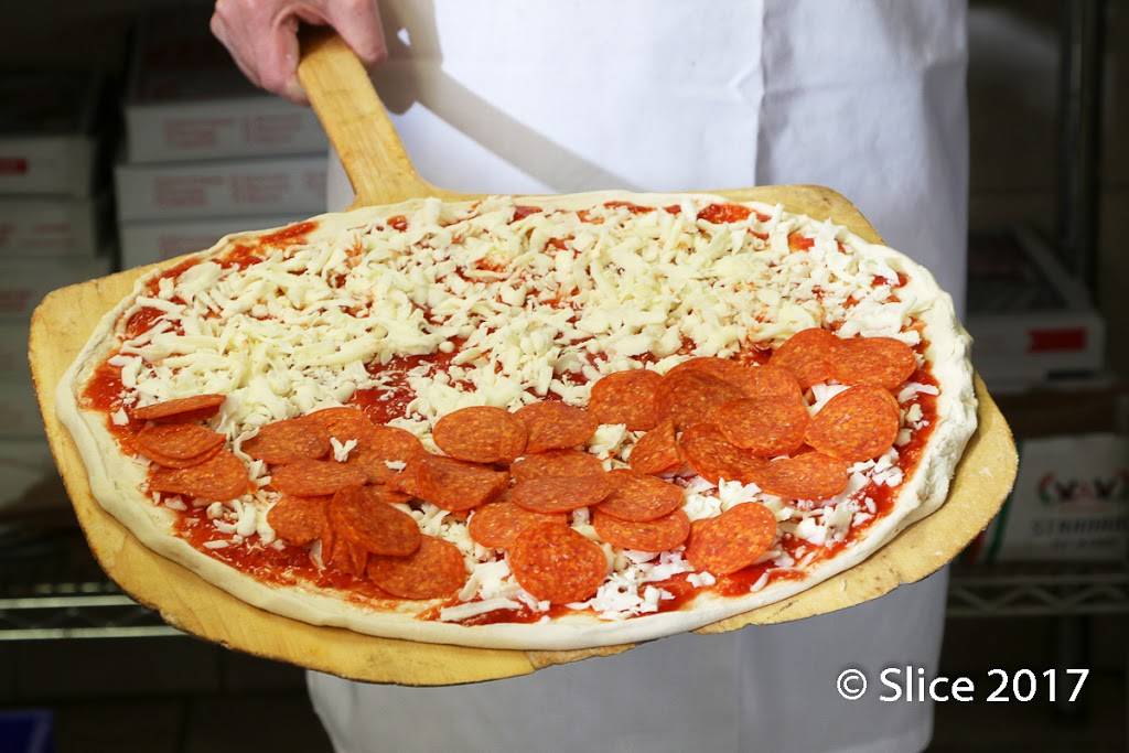 Ginos Pizza & Ristorante | restaurant | 545 Washington Ave, Belleville, NJ 07109, USA | 9737515848 OR +1 973-751-5848