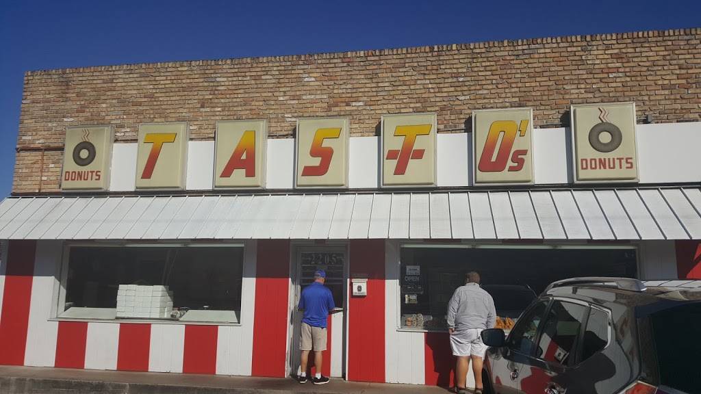 Tas-t-o Donuts | restaurant | 2209 E Silver Springs Blvd, Ocala, FL 34470, USA | 3526227657 OR +1 352-622-7657