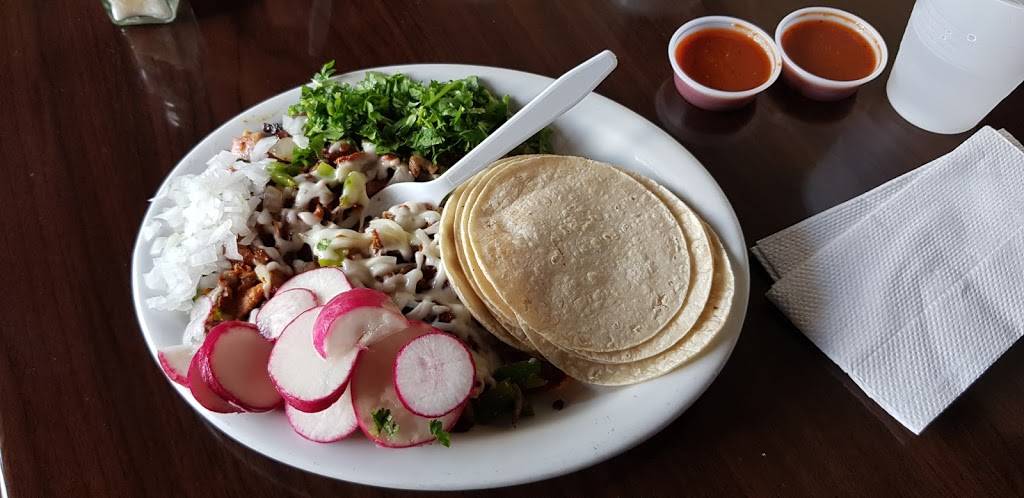 Taqueria Cuernavaca | restaurant | 201 W Carrillo St, Santa Barbara, CA 93101, USA | 8055641414 OR +1 805-564-1414