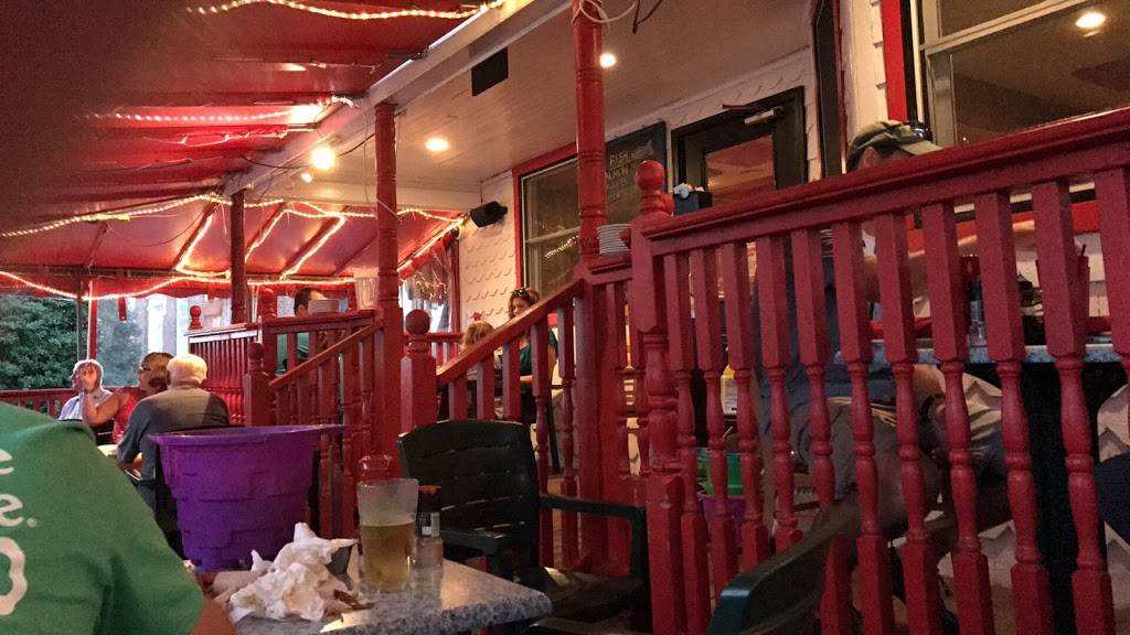 Claws Seafood House | restaurant | 167 Rehoboth Ave, Rehoboth Beach, DE 19971, USA | 3022272529 OR +1 302-227-2529