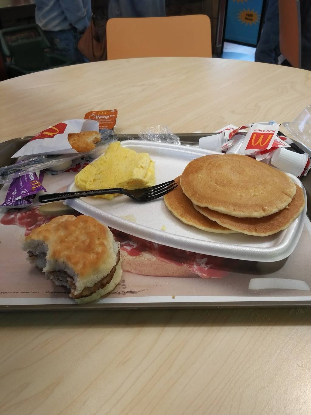 McDonalds | restaurant | 3205 S Garland Ave, Garland, TX 75041, USA | 9722718016 OR +1 972-271-8016