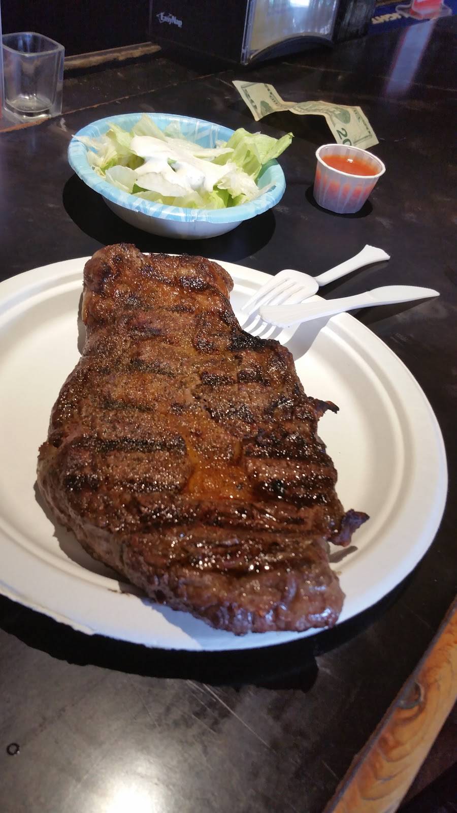 Red Rooster | restaurant | 1985 Oceanside Blvd, Oceanside, CA 92054, USA | 7607548383 OR +1 760-754-8383