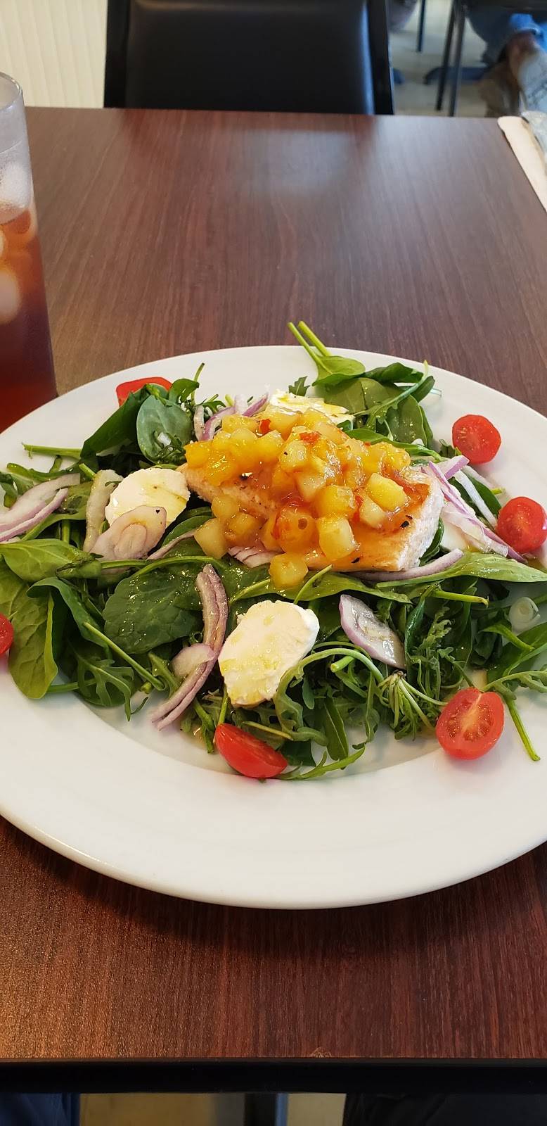 Boyds Nest Family Restaurant | restaurant | 34 W Main St, Berryville, VA 22611, USA | 5405355252 OR +1 540-535-5252