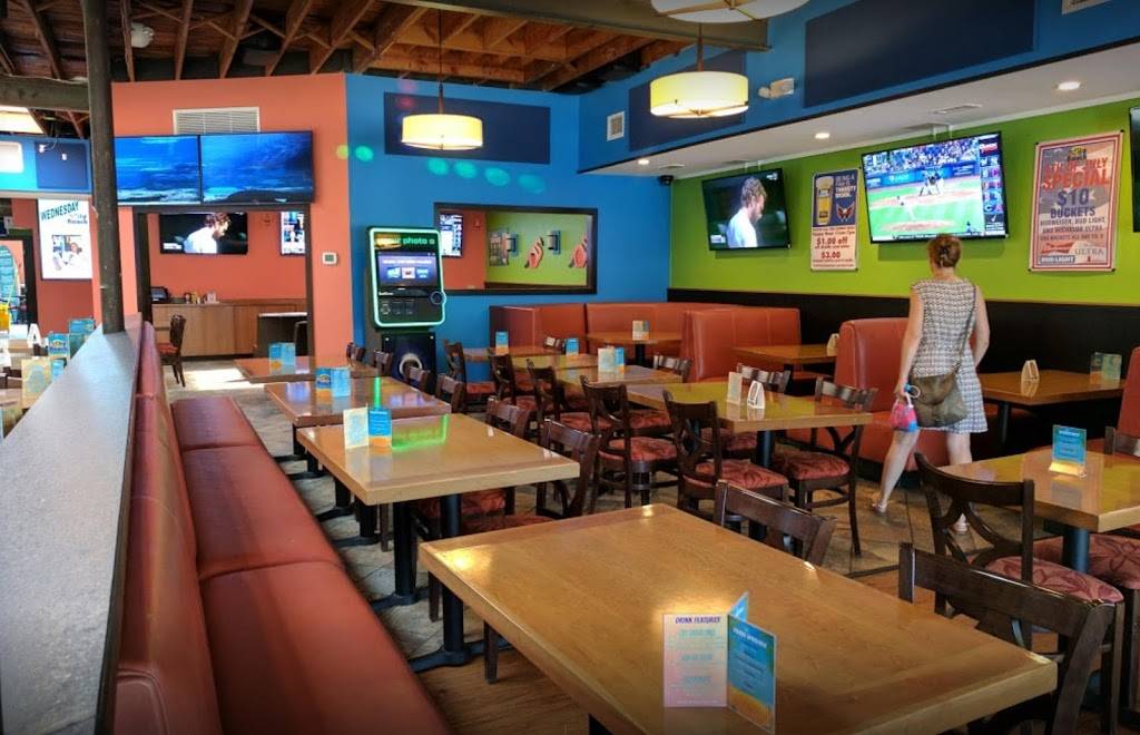 City Beach | restaurant | 2416 W Cary St, Richmond, VA 23220, USA | 8044828822 OR +1 804-482-8822