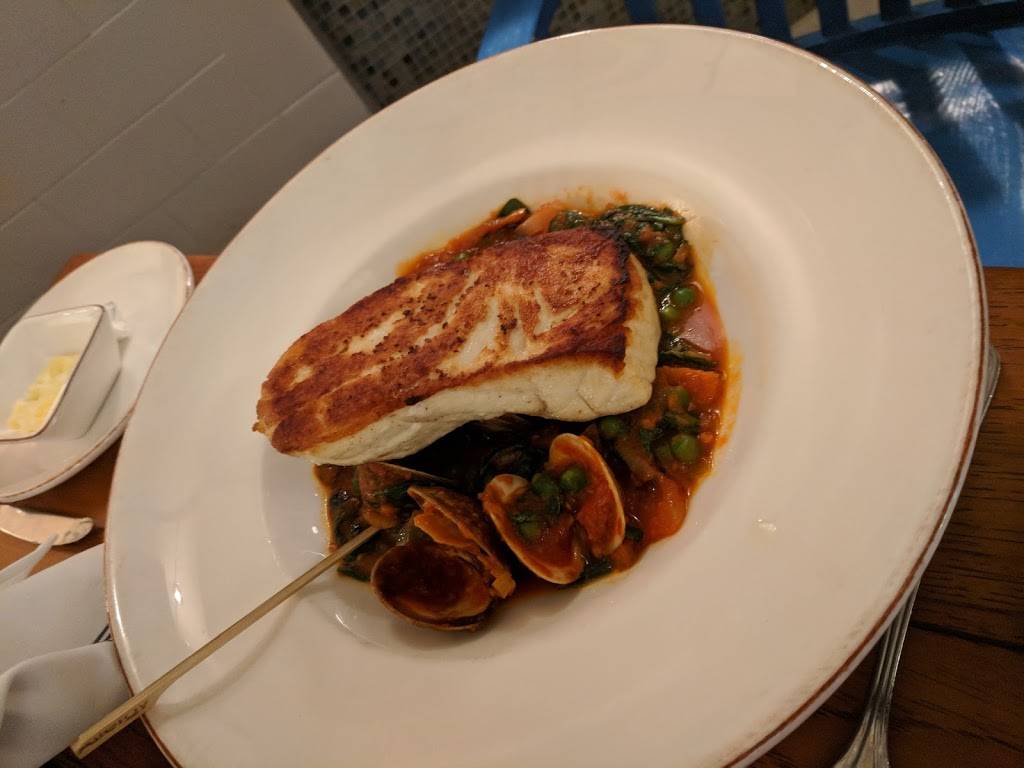 Wind & Waves Grill | restaurant | 9250 Island Grove Terrace, Vero Beach, FL 32963, USA | 7722342000 OR +1 772-234-2000