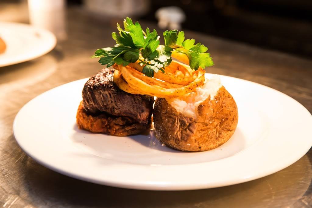 Chops City Grill | restaurant | 8200 Health Center Blvd, Bonita Springs, FL 34135, USA | 2399924677 OR +1 239-992-4677