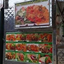 Nasir Gyro | restaurant | 61 N 17th St, Philadelphia, PA 19103, USA | 3474585820 OR +1 347-458-5820