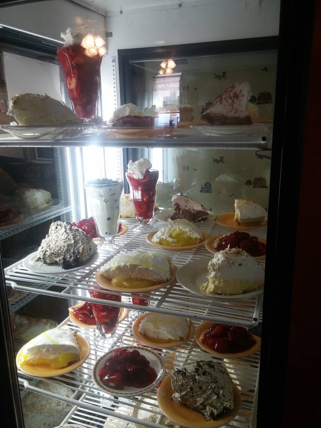 Feed Mill Restaurant & Pizza | restaurant | 721 N Market St, Felicity, OH 45120, USA | 5138763306 OR +1 513-876-3306