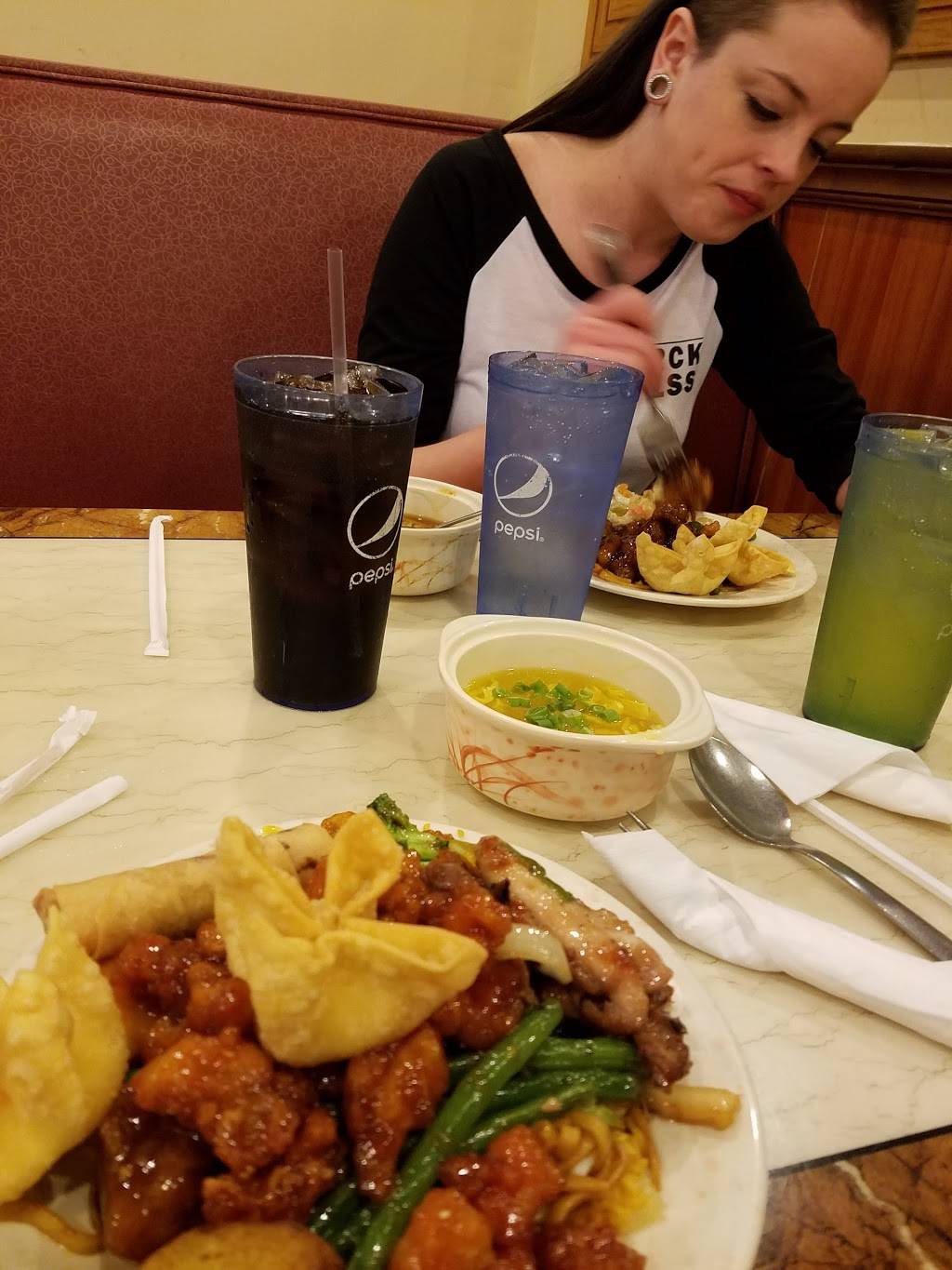 Mandarin House | restaurant | 1111 Barrett Cir Ste. G, Henderson, KY 42420, USA | 2708263001 OR +1 270-826-3001