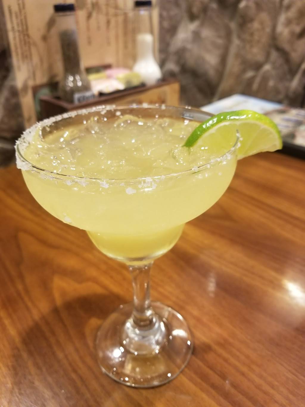 Casa de Sotos | restaurant | 1800 Westchester Dr, High Point, NC 27262, USA | 3368864081 OR +1 336-886-4081