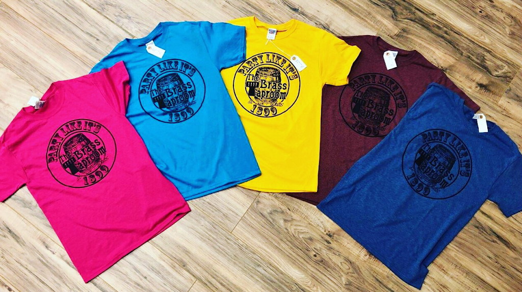 The Brass Taproom | restaurant | 614 S Tyler Rd, Wichita, KS 67209, USA | 3168804009 OR +1 316-880-4009