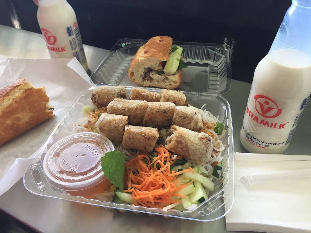 Que Huong Vietnamese Deli | restaurant | 2138 Irving St, San Francisco, CA 94122, USA | 4156823828 OR +1 415-682-3828