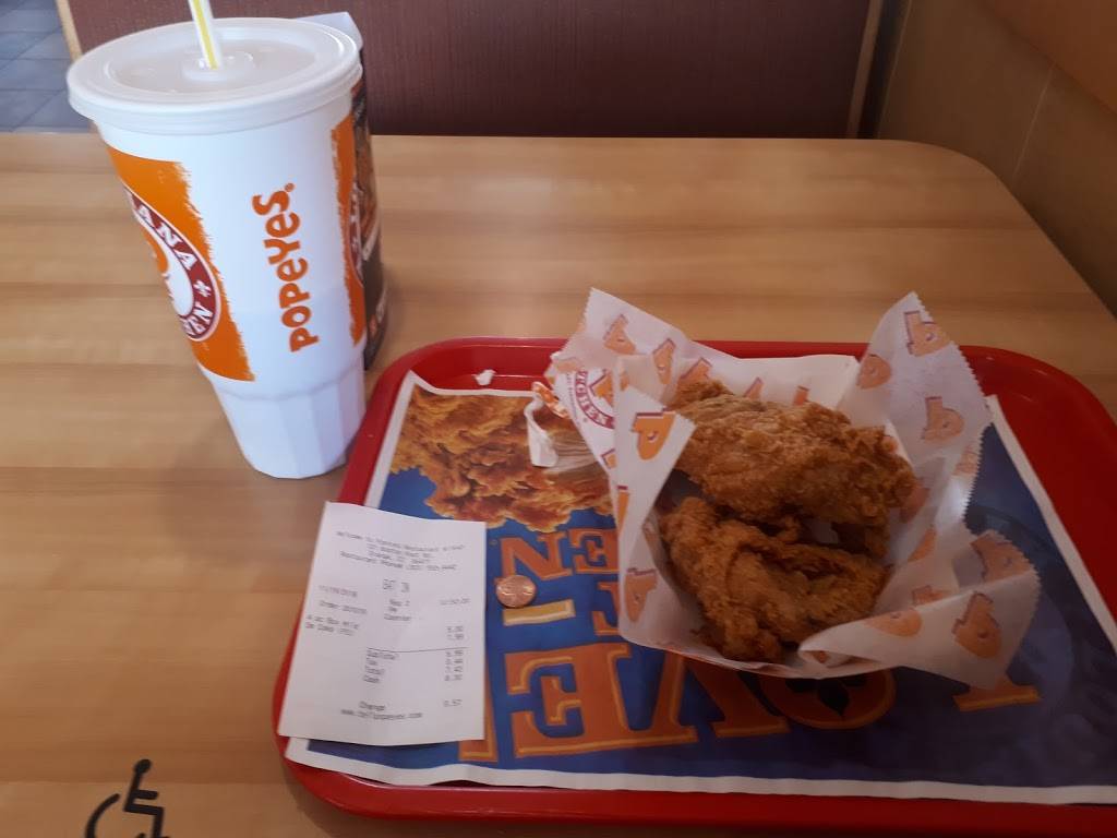 Popeyes Louisiana Kitchen | restaurant | 121 Boston Post Rd, Orange, CT 06477, USA | 2035539442 OR +1 203-553-9442
