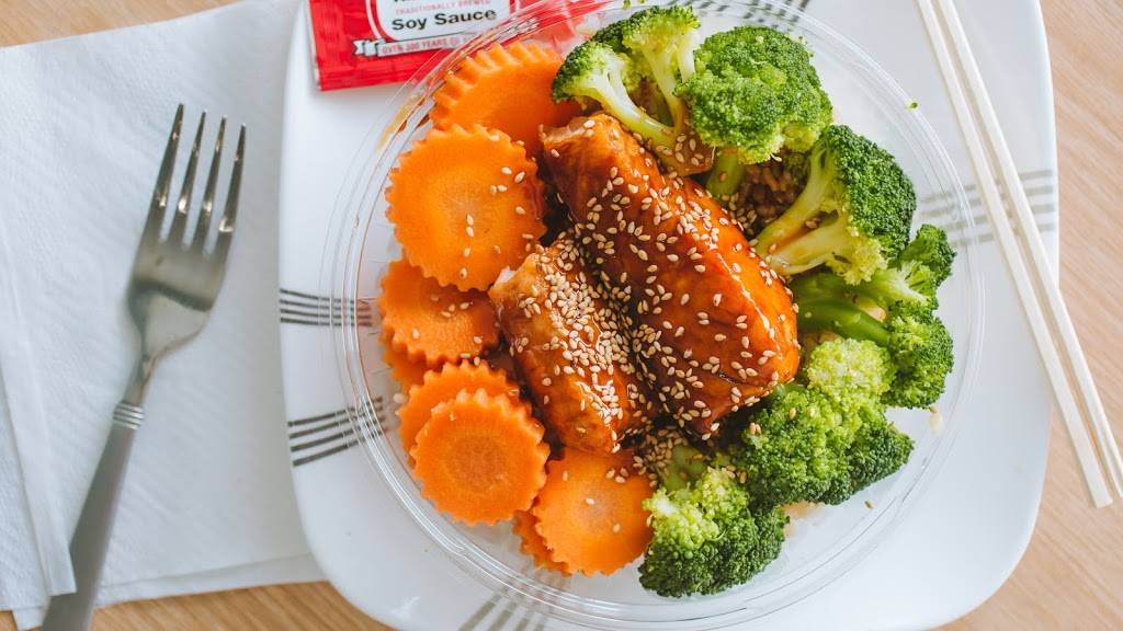 Dang Banh Mi & Poke | restaurant | 1215 W Main St, Peoria, IL 61606, USA | 3097133376 OR +1 309-713-3376