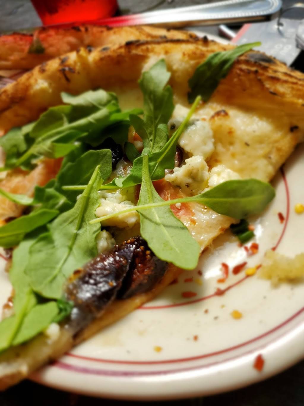 Community Pie | restaurant | 850 Market St, Chattanooga, TN 37402, USA | 4234861743 OR +1 423-486-1743