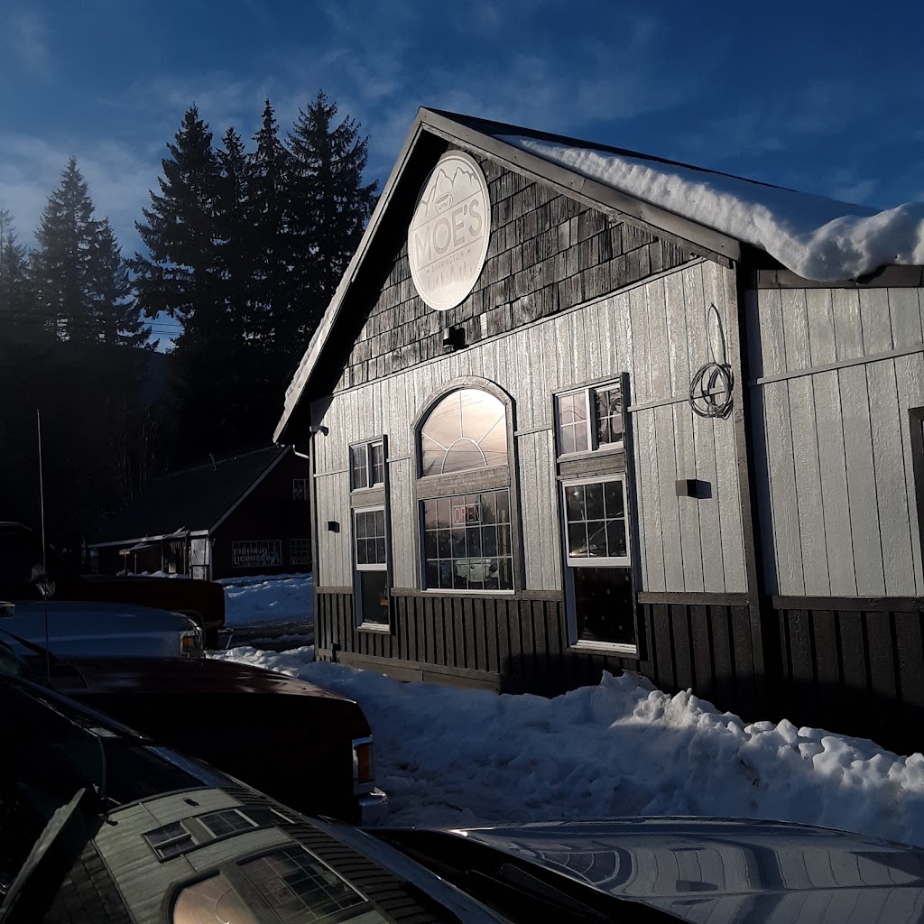 Moes Darrington | cafe | 1080 Seeman St, Darrington, WA 98241, USA | 3604361555 OR +1 360-436-1555