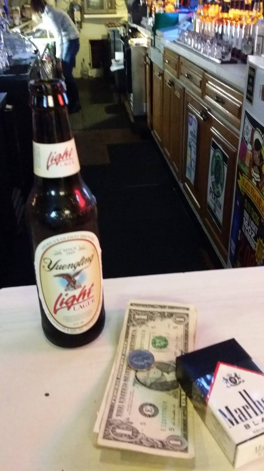 Daffys Thirsty Duck | restaurant | 5134 Lewis Ave, Toledo, OH 43612, USA | 4194762122 OR +1 419-476-2122