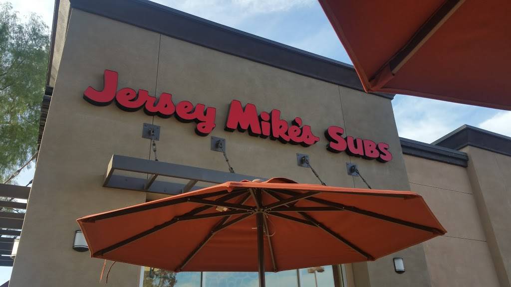 Jersey Mikes Subs | restaurant | 24453 Magic Mountain Pkwy, Santa Clarita, CA 91355, USA | 6612229310 OR +1 661-222-9310