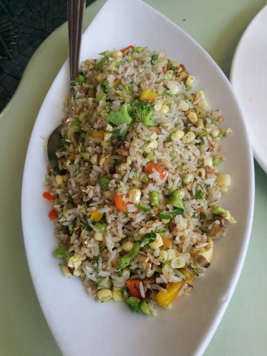 Chinois On Main | restaurant | 2709 Main St, Santa Monica, CA 90405, USA | 3103929025 OR +1 310-392-9025