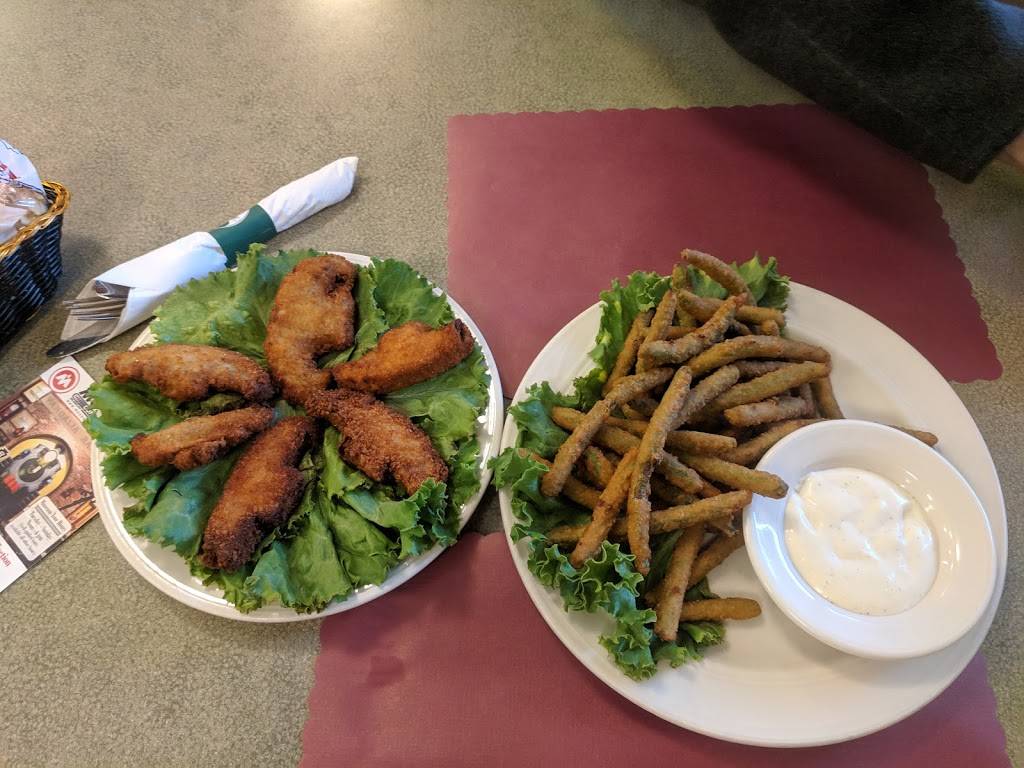 Whistle Stop Restaurant and Monon Connection Museum | restaurant | 10012 US-421, Monon, IN 47959, USA | 2192534100 OR +1 219-253-4100