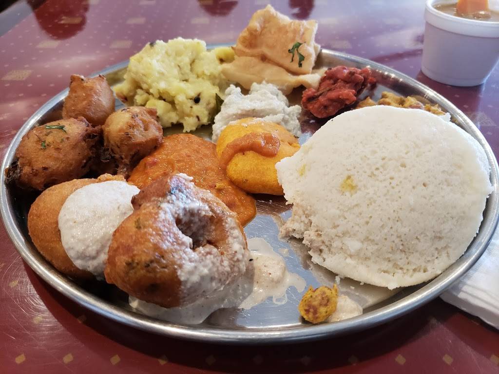 Chutneys | restaurant | 827 Newark Ave, Jersey City, NJ 07306, USA | 2012229909 OR +1 201-222-9909