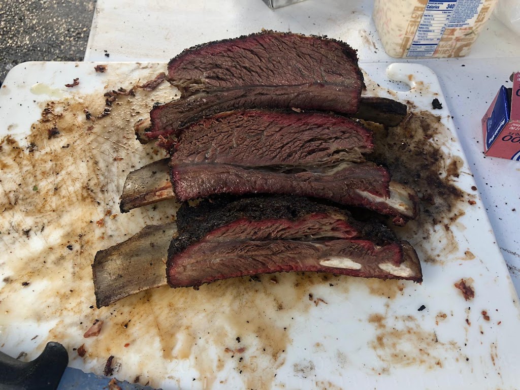 Cinder and Smoke Pit BBQ | restaurant | 101 Hawks Cove Ct, Granville, OH 43023, USA | 7403285798 OR +1 740-328-5798