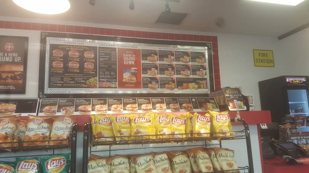 Firehouse Subs | meal delivery | 4123 N Sterling Ave, Peoria, IL 61615, USA | 3096819277 OR +1 309-681-9277