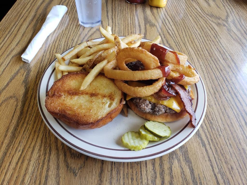 Wings Airport Cafe | meal takeaway | 16384 Airport Rd #7, Brainerd, MN 56401, USA | 2188280206 OR +1 218-828-0206