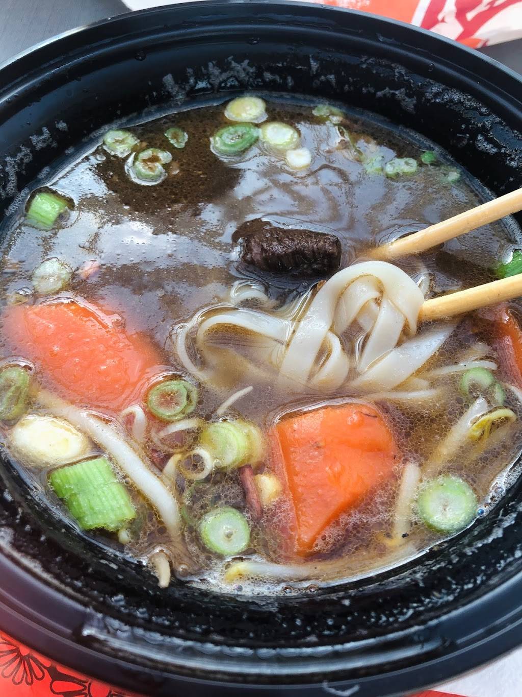 Ruby Thai South Shore Plaza | restaurant | 250 Granite St, Braintree, MA 02184, USA | 7813567888 OR +1 781-356-7888