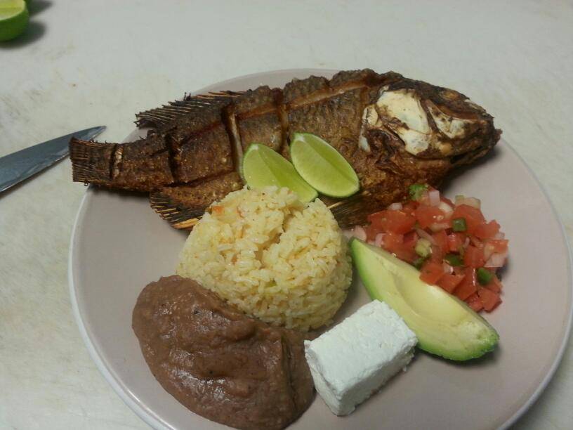 El Salvador Pupuseria Titas | meal takeaway | 26026 Pacific Hwy S, Kent, WA 98032, USA | 2539460664 OR +1 253-946-0664