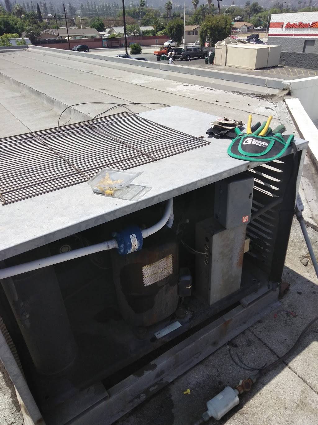 Pizza Hut | restaurant | 16075 E Foothill Blvd Suite C, Fontana, CA 92335, USA | 9094283000 OR +1 909-428-3000