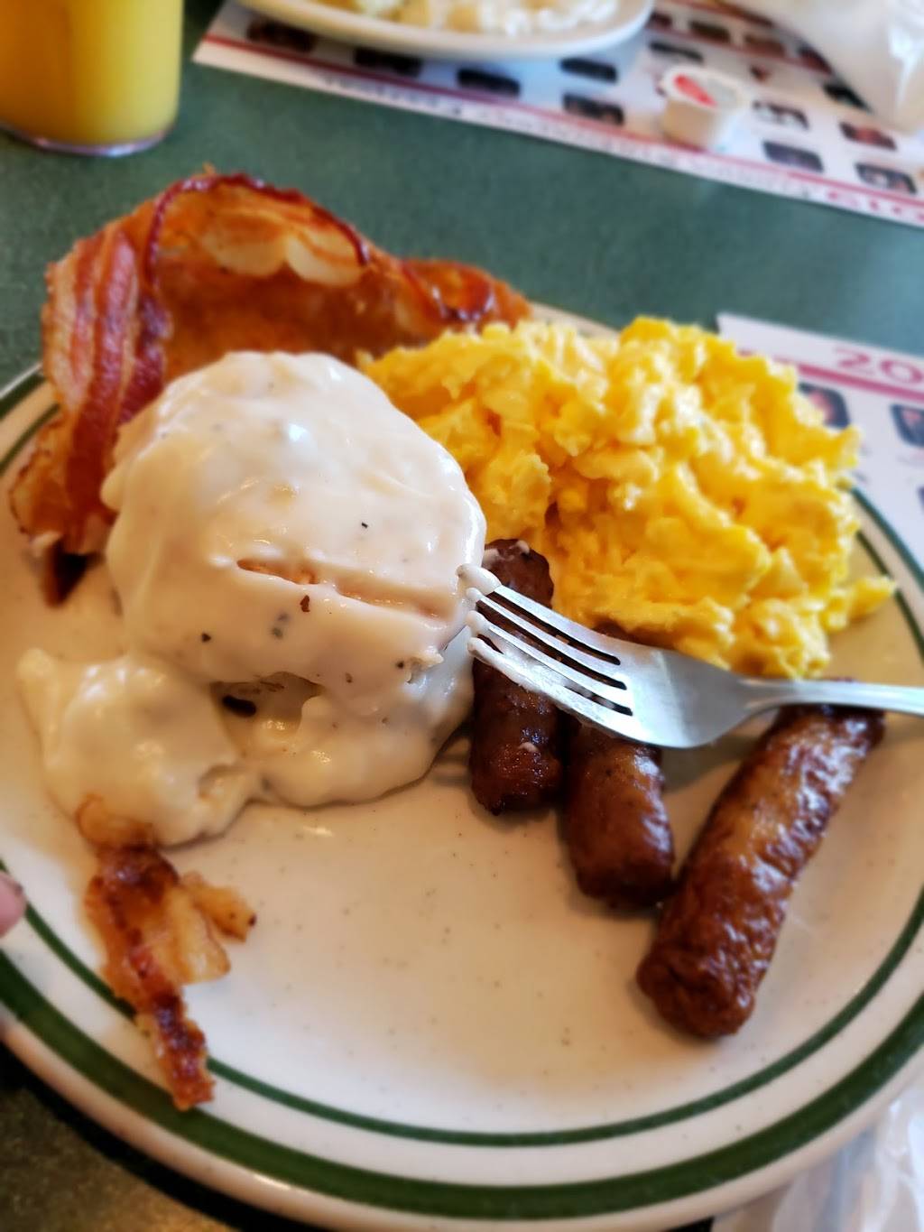 Buddy Freddys | restaurant | 1101 Goldfinch Dr, Plant City, FL 33563, USA | 8137545120 OR +1 813-754-5120