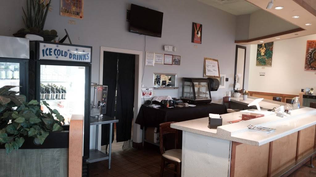 Paradise Place Jamaican Cuisine | restaurant | 7365 W Sahara Ave b, Las Vegas, NV 89117, USA | 7028348188 OR +1 702-834-8188